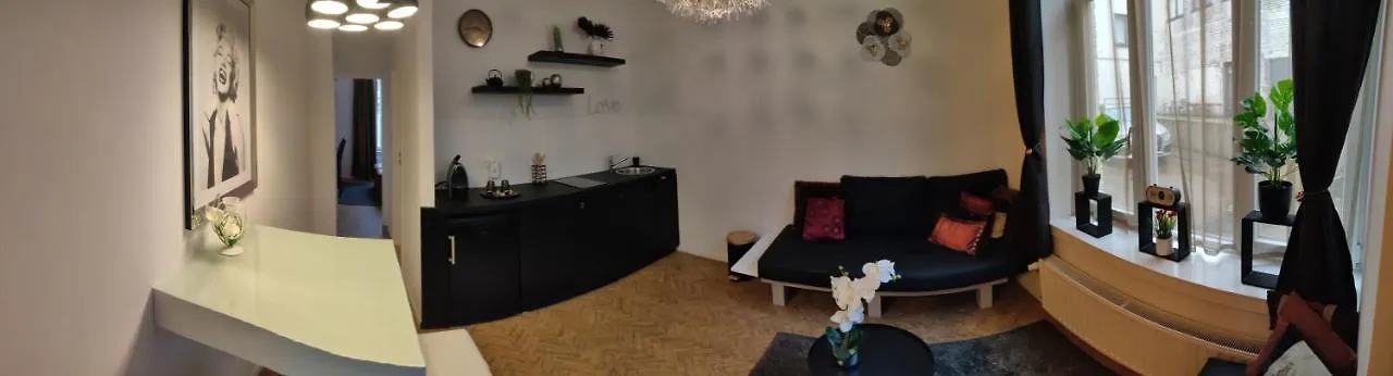 The Manhattan Luxury Suite Jumet Apartment
